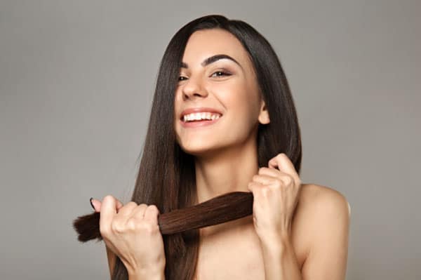 Pelo fortalecido tratamiento mesoterapia